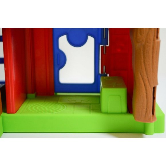 Fisher Price Little People Animal Rescue Adoption Center Playset Toy Incomplete - Picture 4 of 12